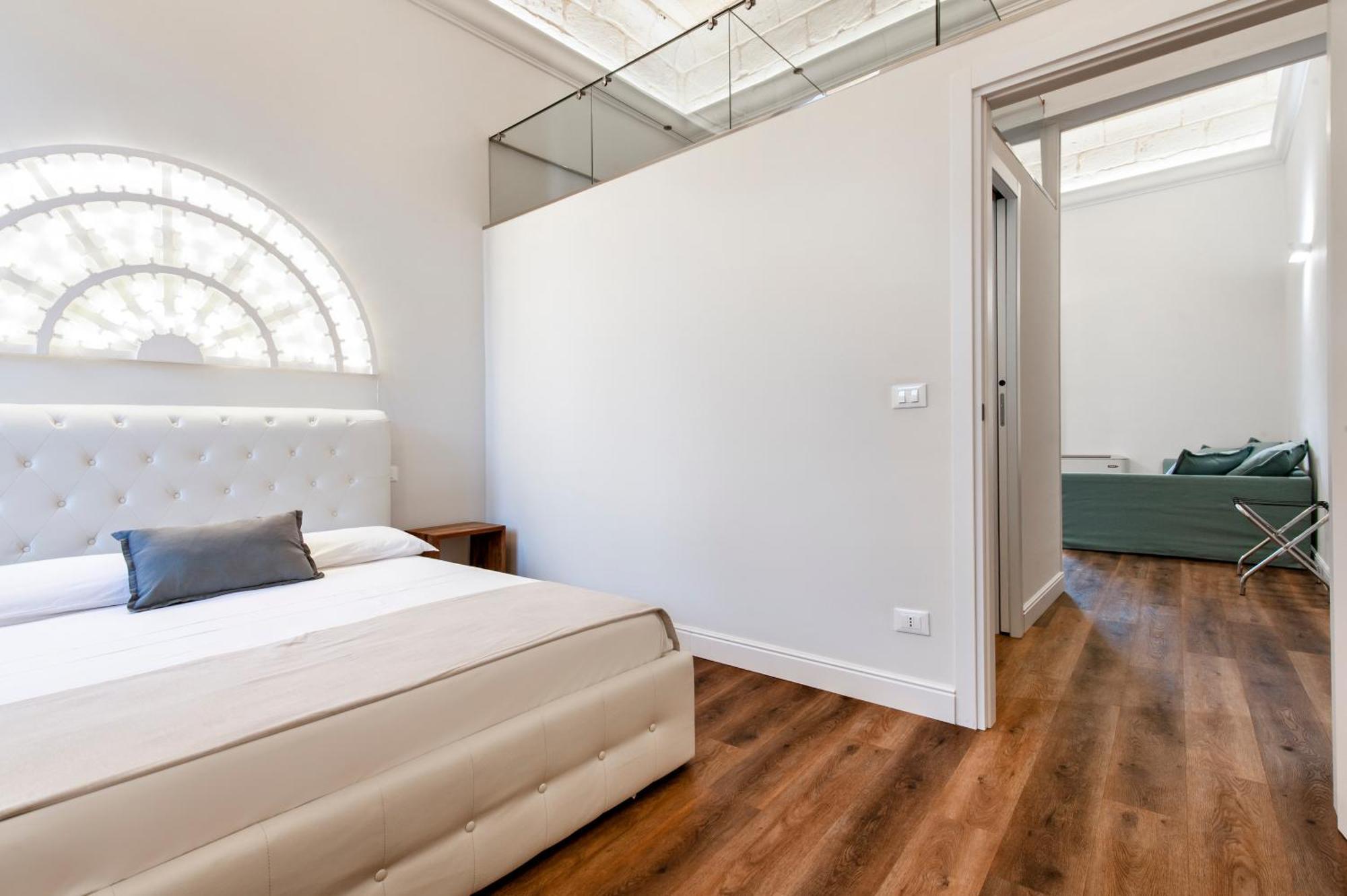 Vittoria Luxury House